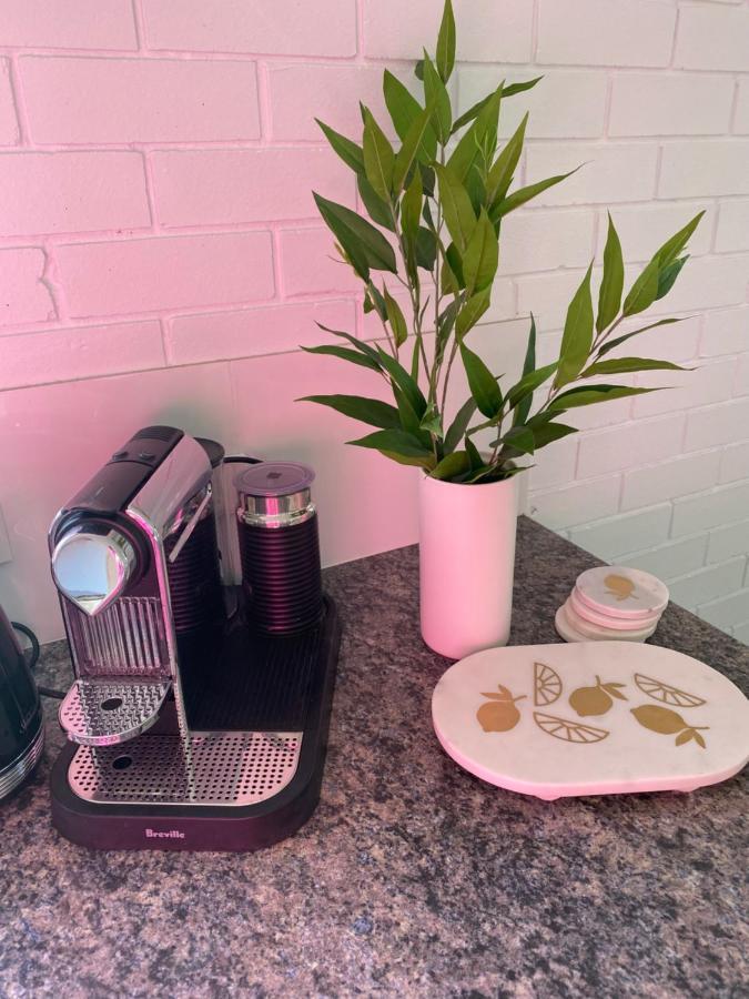 Illoura Holiday Apartment Three Bedroom Noosa River View Noosaville Exterior photo